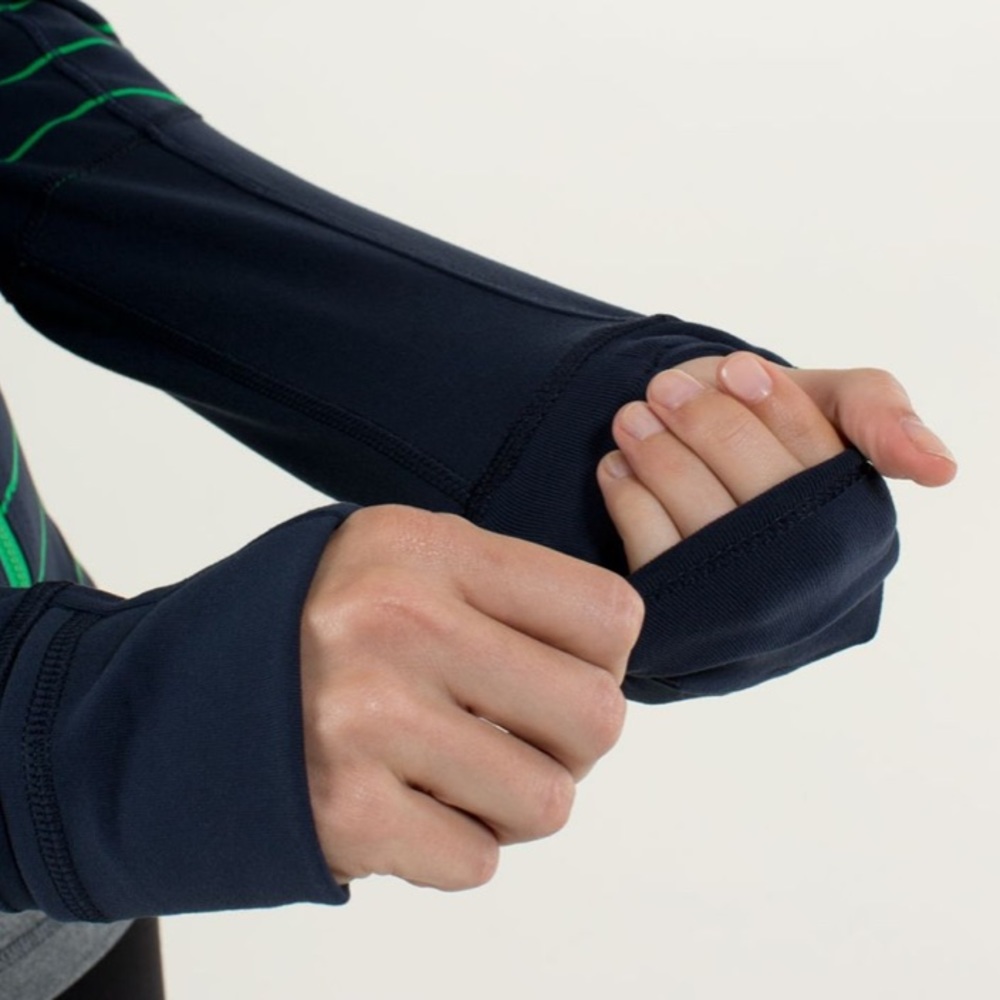 lululemon athletica Blue and Green Chevron Cardigan - Picture 7 of 14